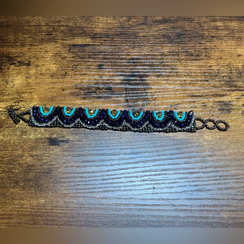 Beaded native bracelet
